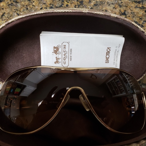 Coach Gold Sporty Tortoise Sunglasses - Picture 1 of 3